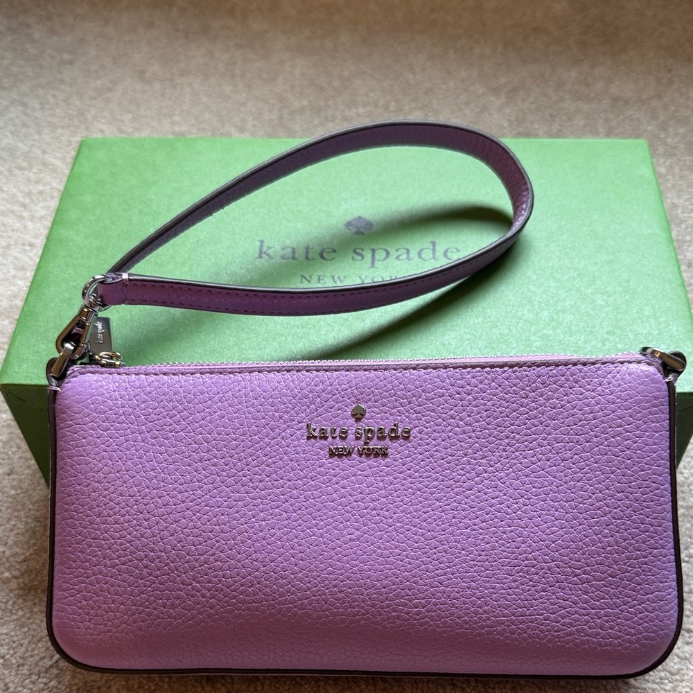 New! Kate Spade Lilac Pebbled Wristlet